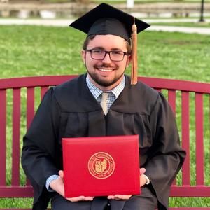 Meet your Posher, Davis